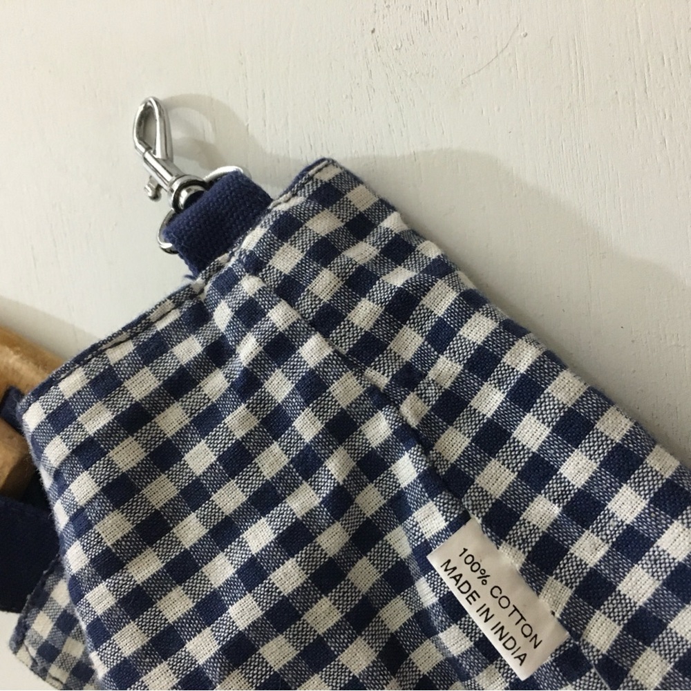 Reversible Slouchy Bag with Wood Handles - Picture 15 of 16